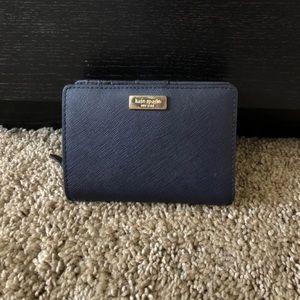 Kate spade bifold wallet